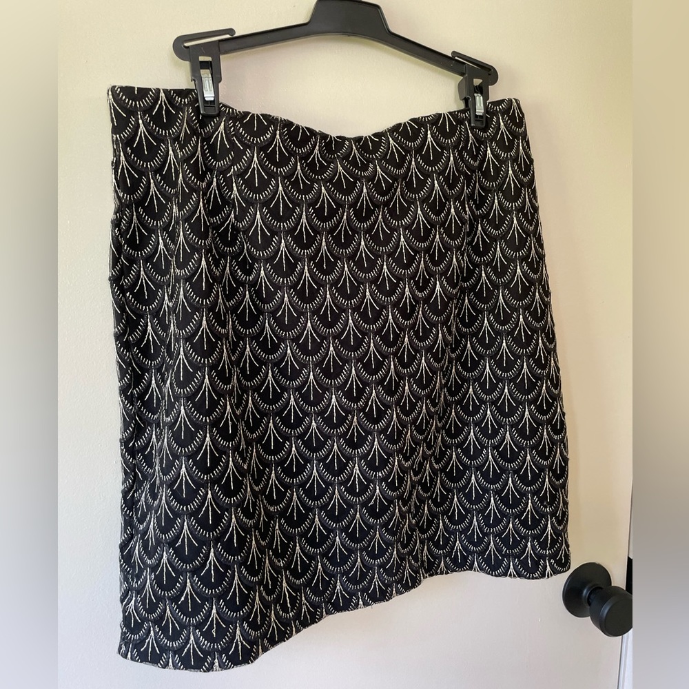 Shimmery skirt. No rips no stains.